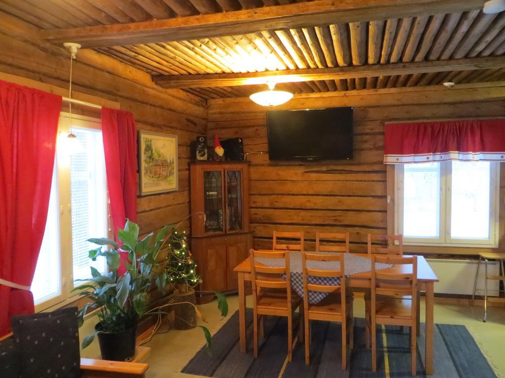 梅灵皮蒂小屋酒店 Naamijoki 外观 照片