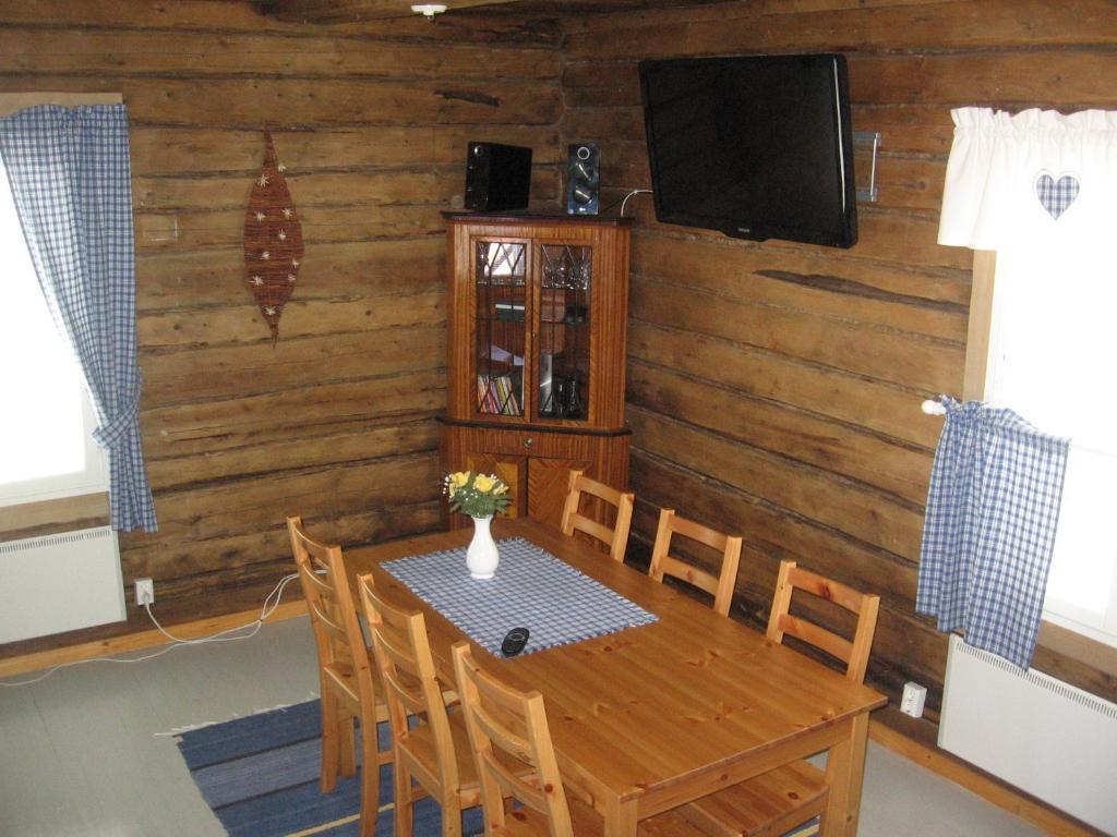 梅灵皮蒂小屋酒店 Naamijoki 外观 照片